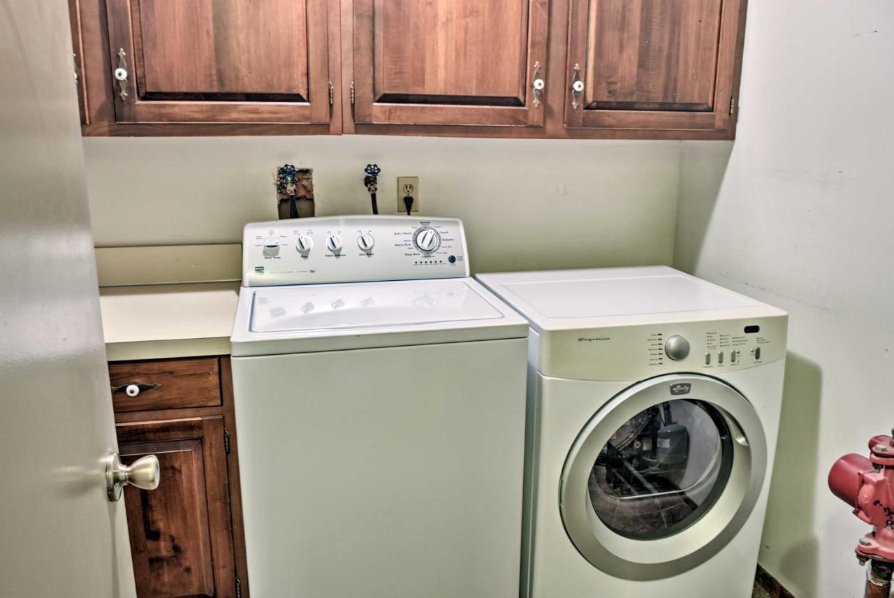 East Tawas Apartment Near Lake Huron And Downtown! Extérieur photo