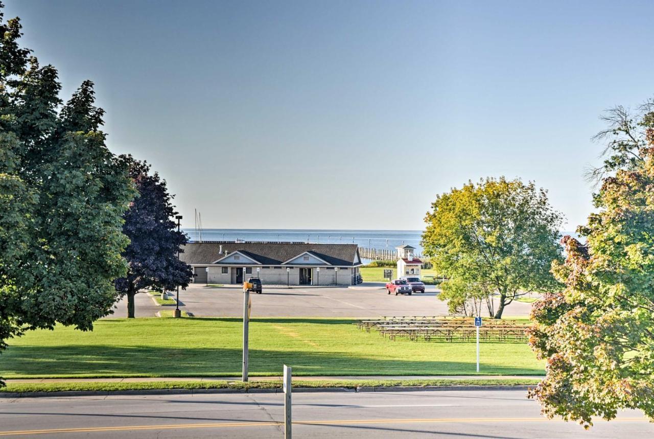 East Tawas Apartment Near Lake Huron And Downtown! Extérieur photo